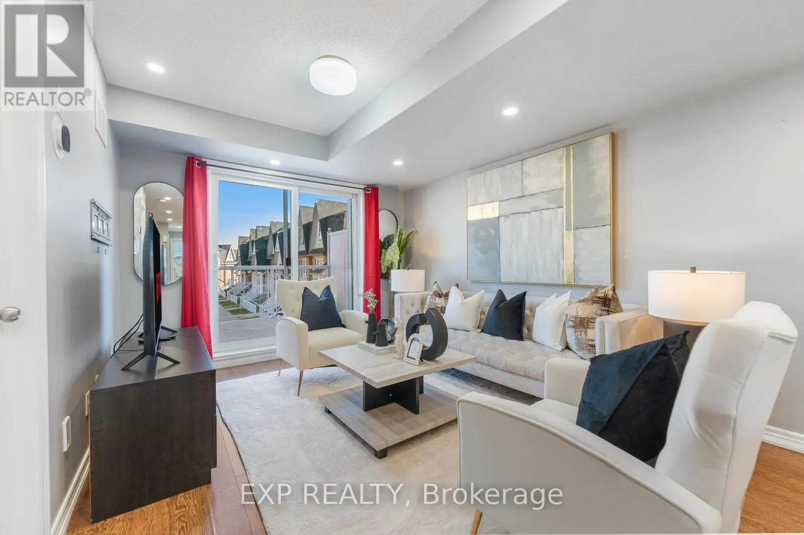13 - 1380 COSTIGAN ROAD