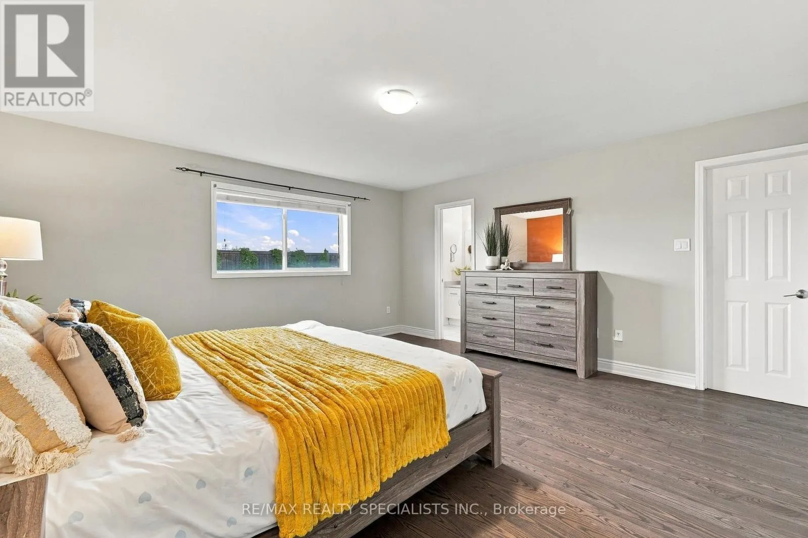 1140 BONIN CRESCENT