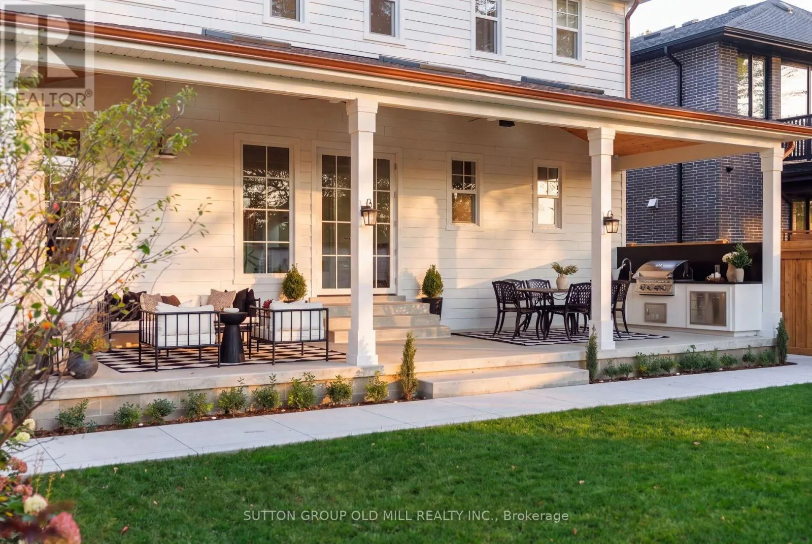 25 BEAUCOURT ROAD