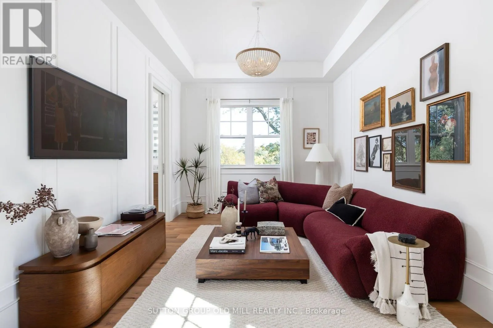 25 BEAUCOURT ROAD