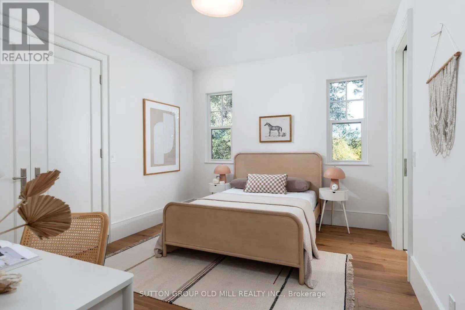 25 BEAUCOURT ROAD