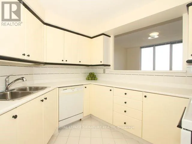 703 - 2285 LAKE SHORE BOULEVARD W