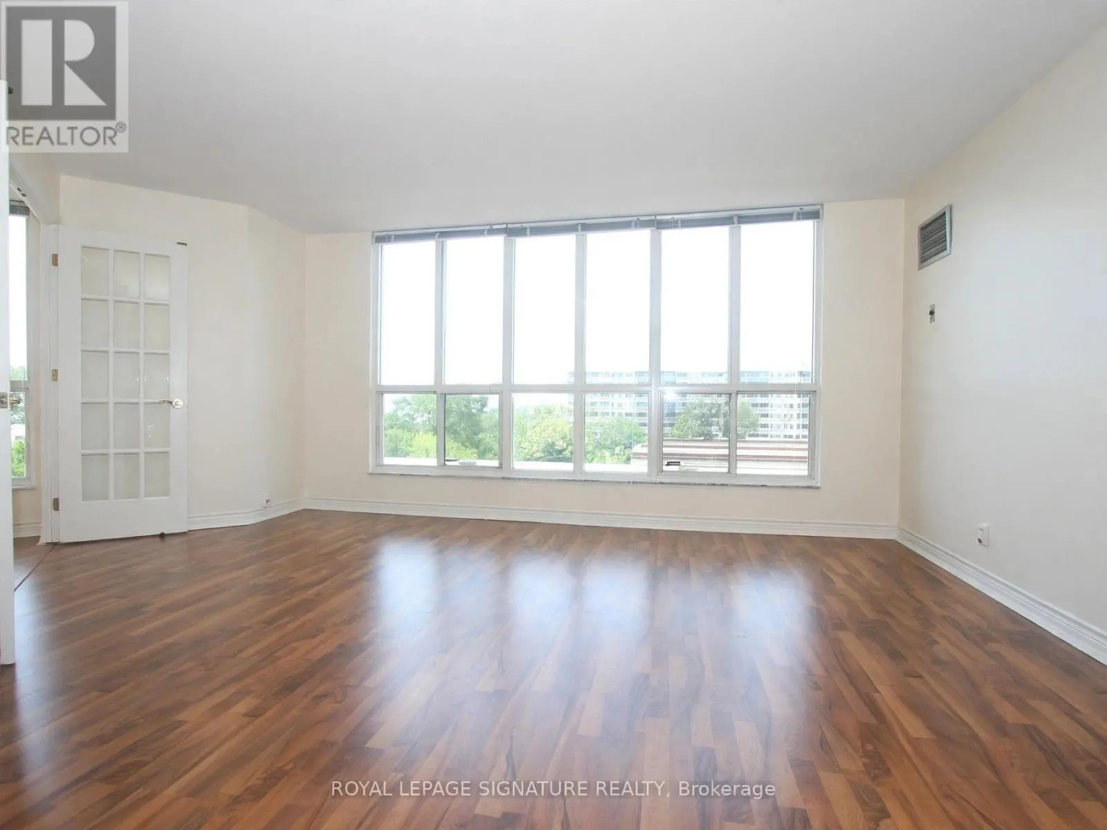 703 - 2285 LAKE SHORE BOULEVARD W