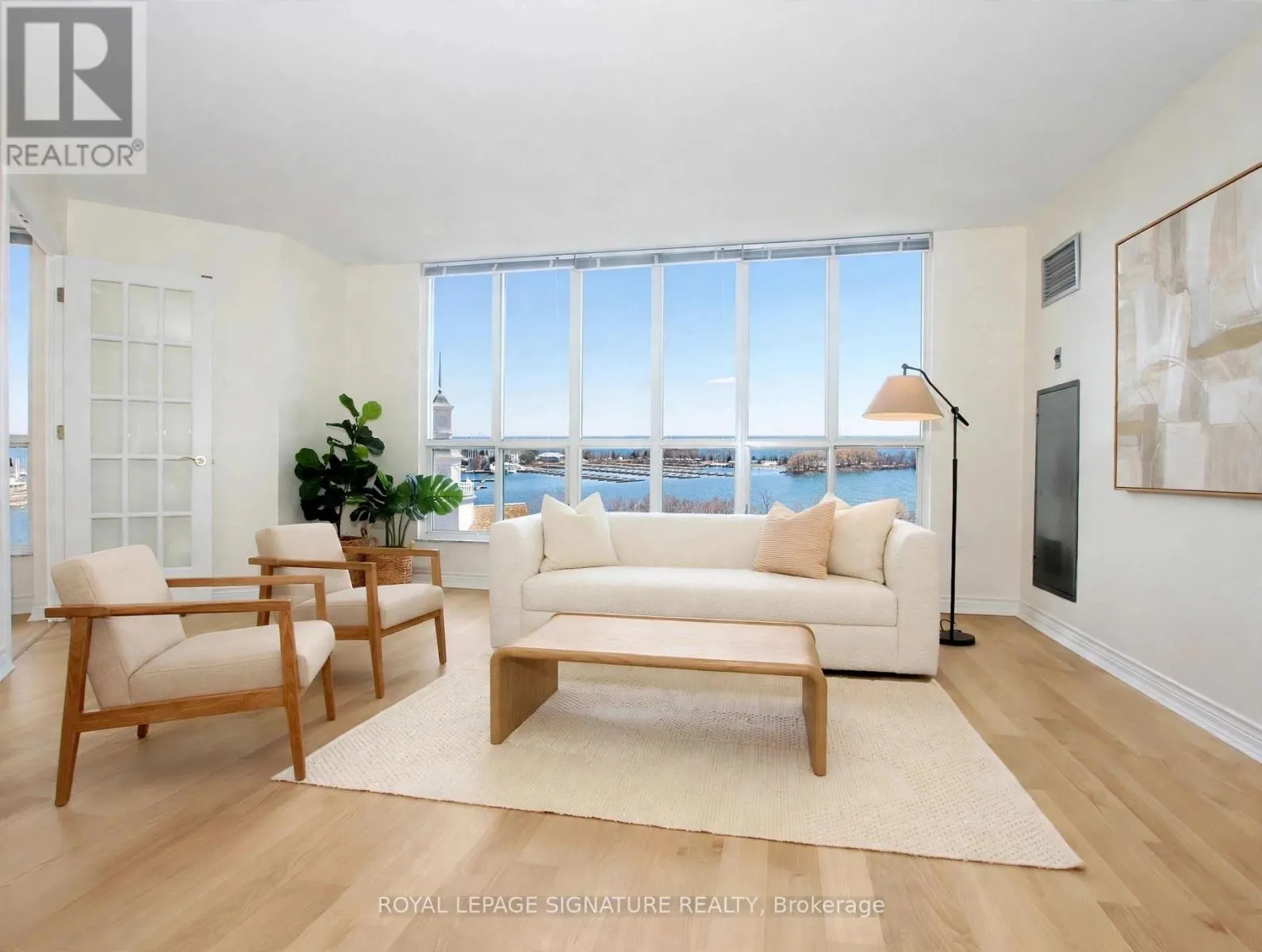 703 - 2285 LAKE SHORE BOULEVARD W
