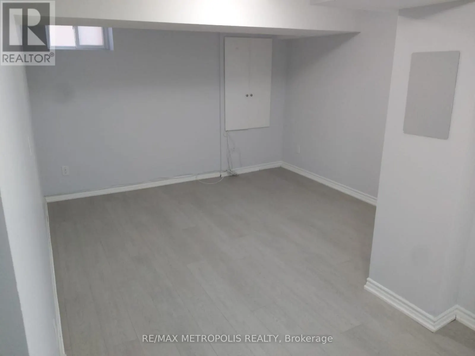 BSMT - 42 DOLLY VARDEN DRIVE