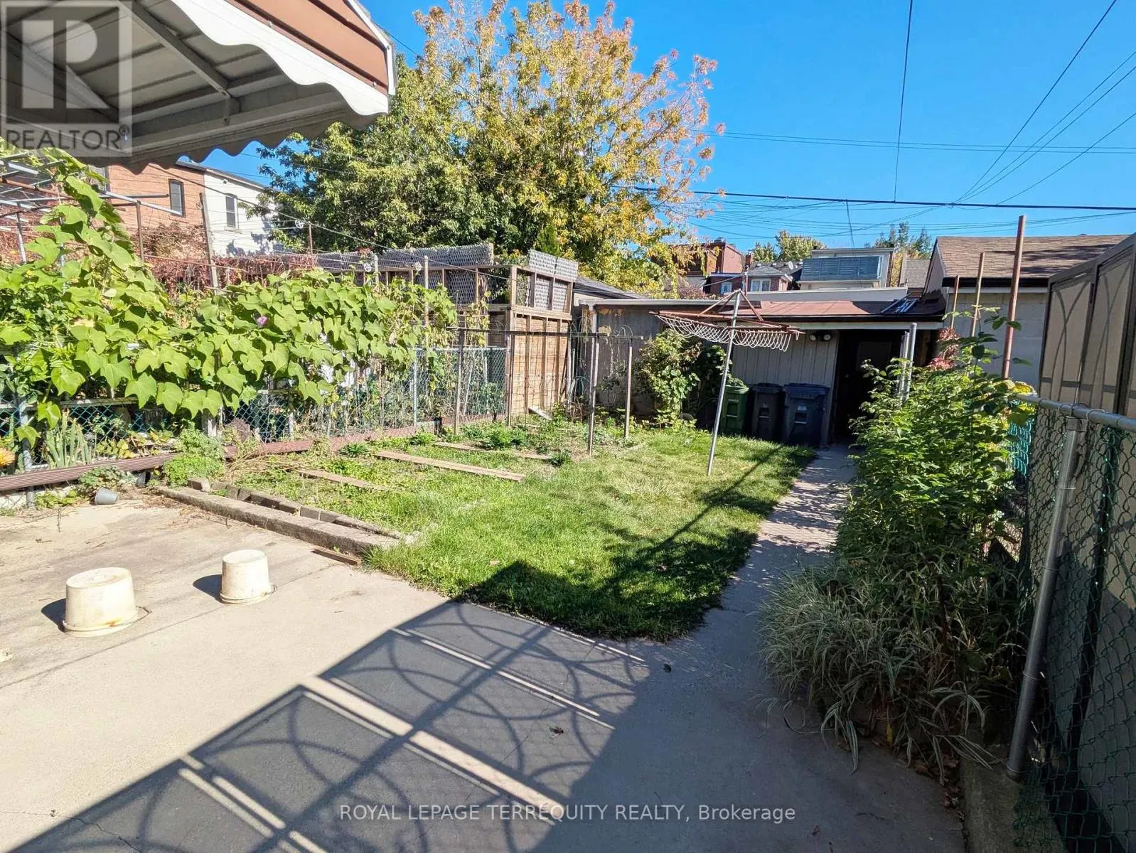 831 SHAW STREET