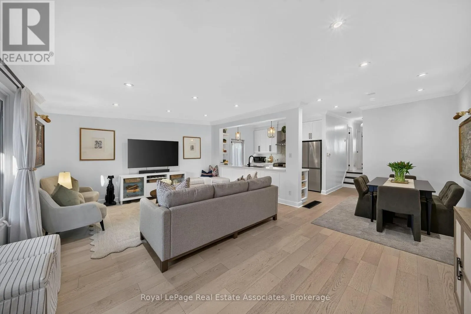 2604 CONSTABLE ROAD