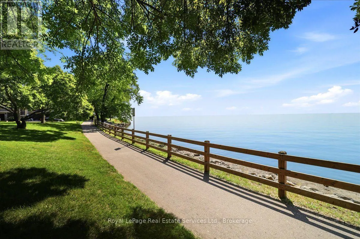 5 - 2120 MARINE DRIVE #5