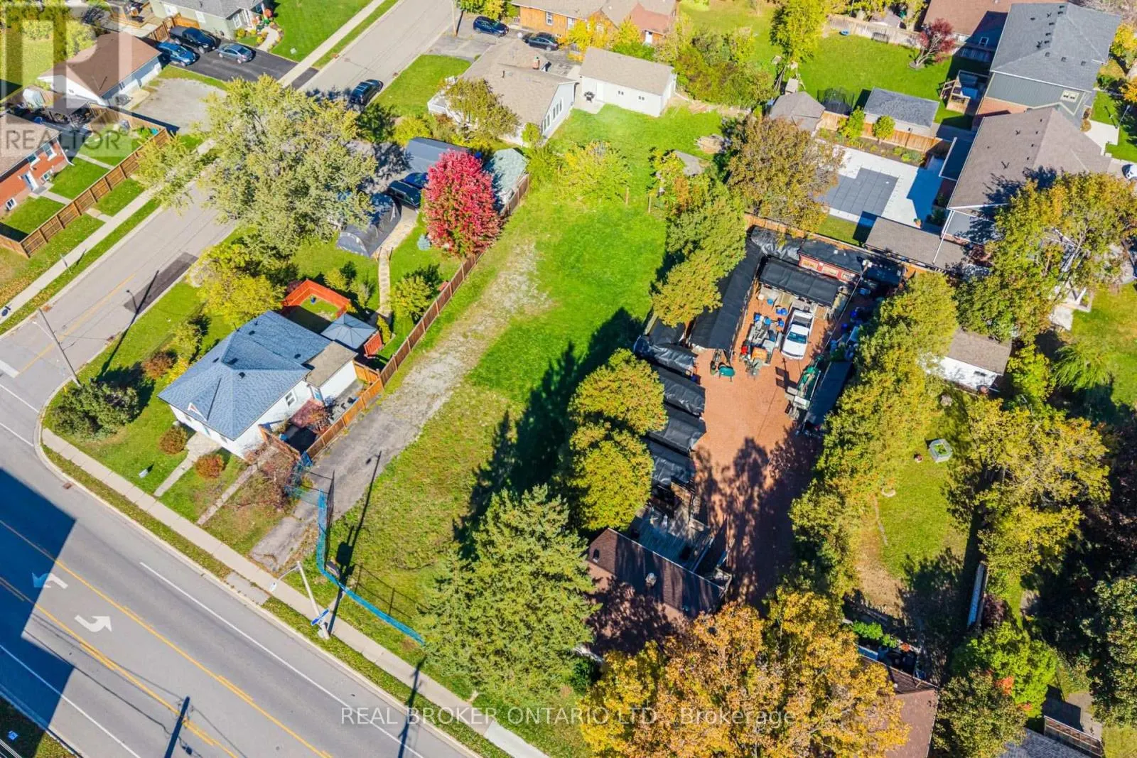 159 BRONTE STREET S