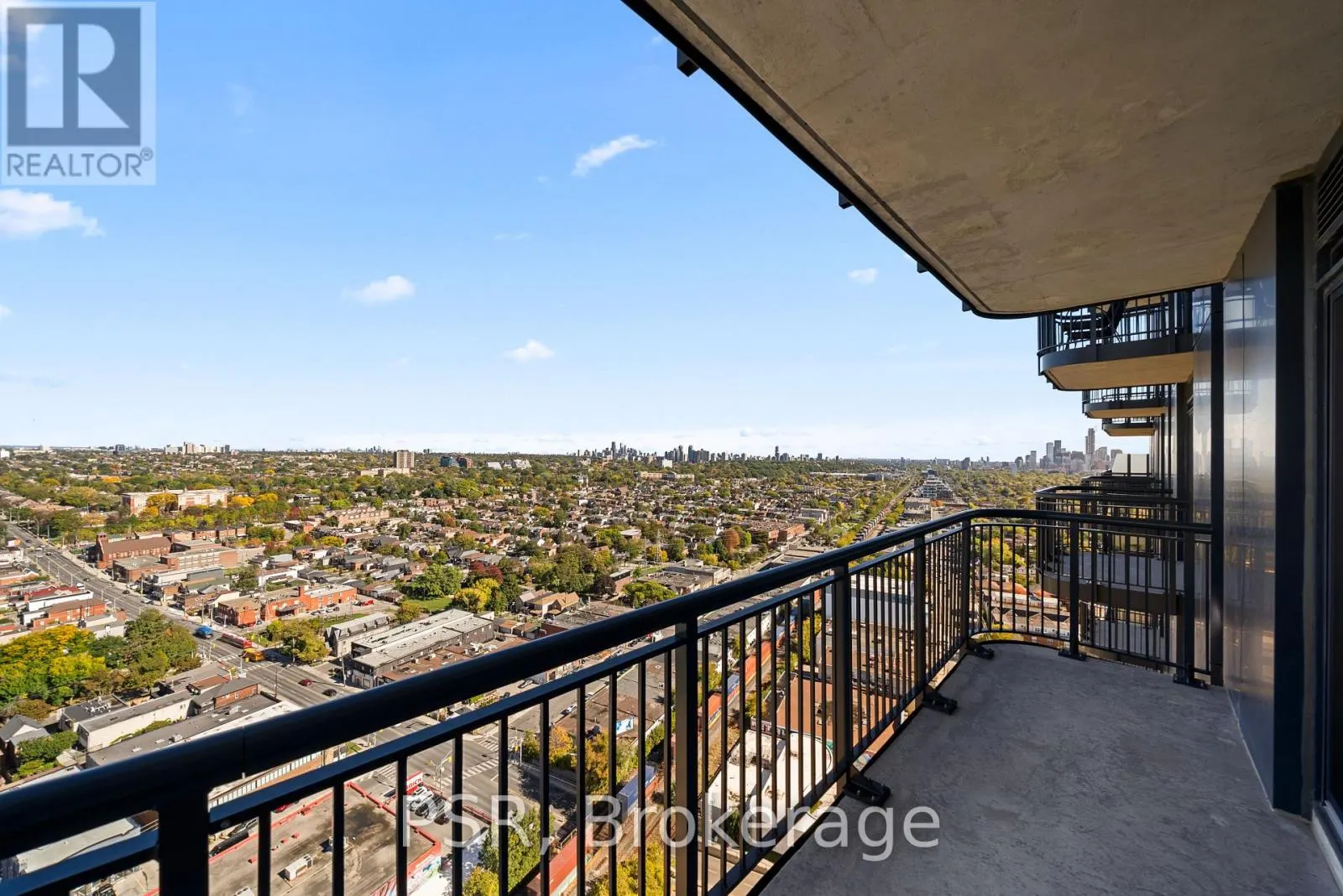 2402 - 1185 DUPONT STREET