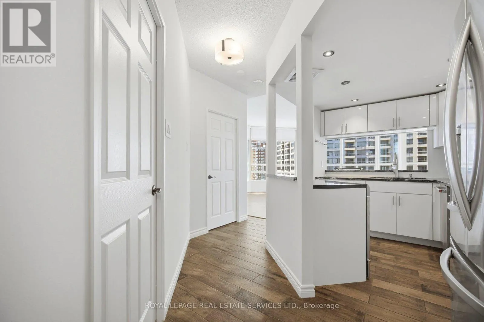 PH05 - 250 WEBB DRIVE