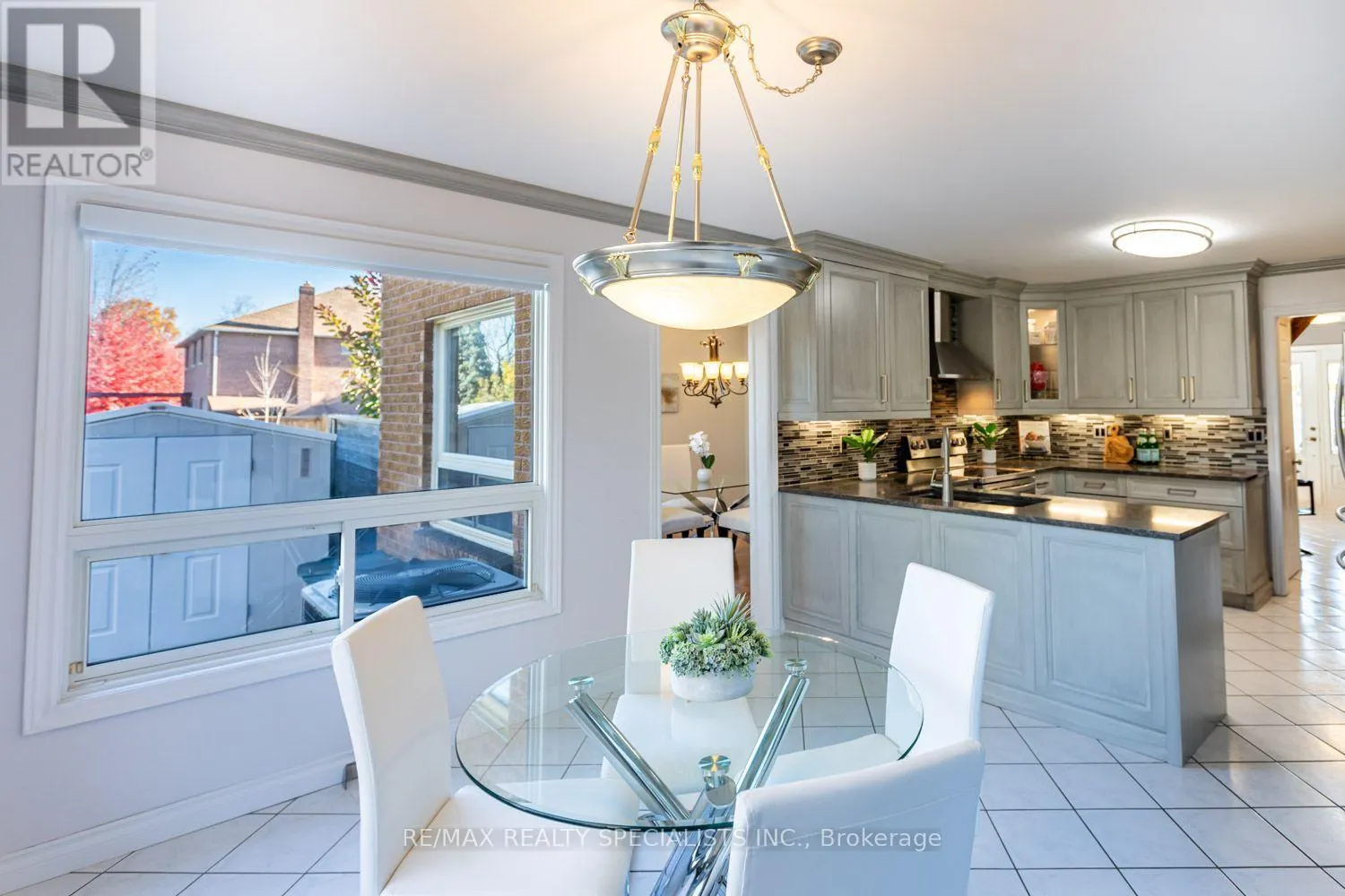 1 BURWASH COURT