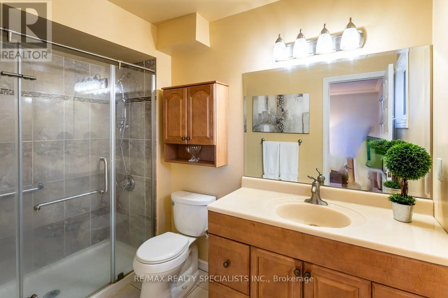 1 BURWASH COURT