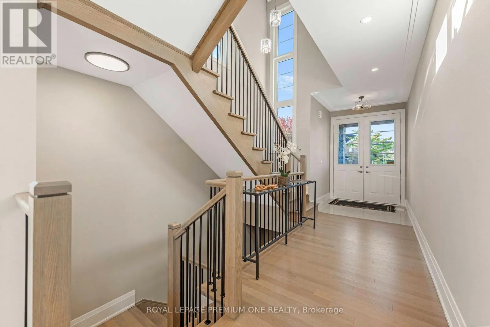 14 JACK KENNY COURT
