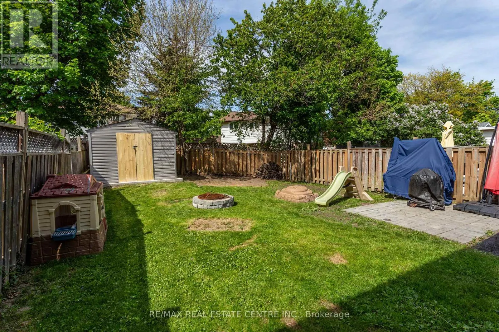 289 ARCHDEKIN DRIVE