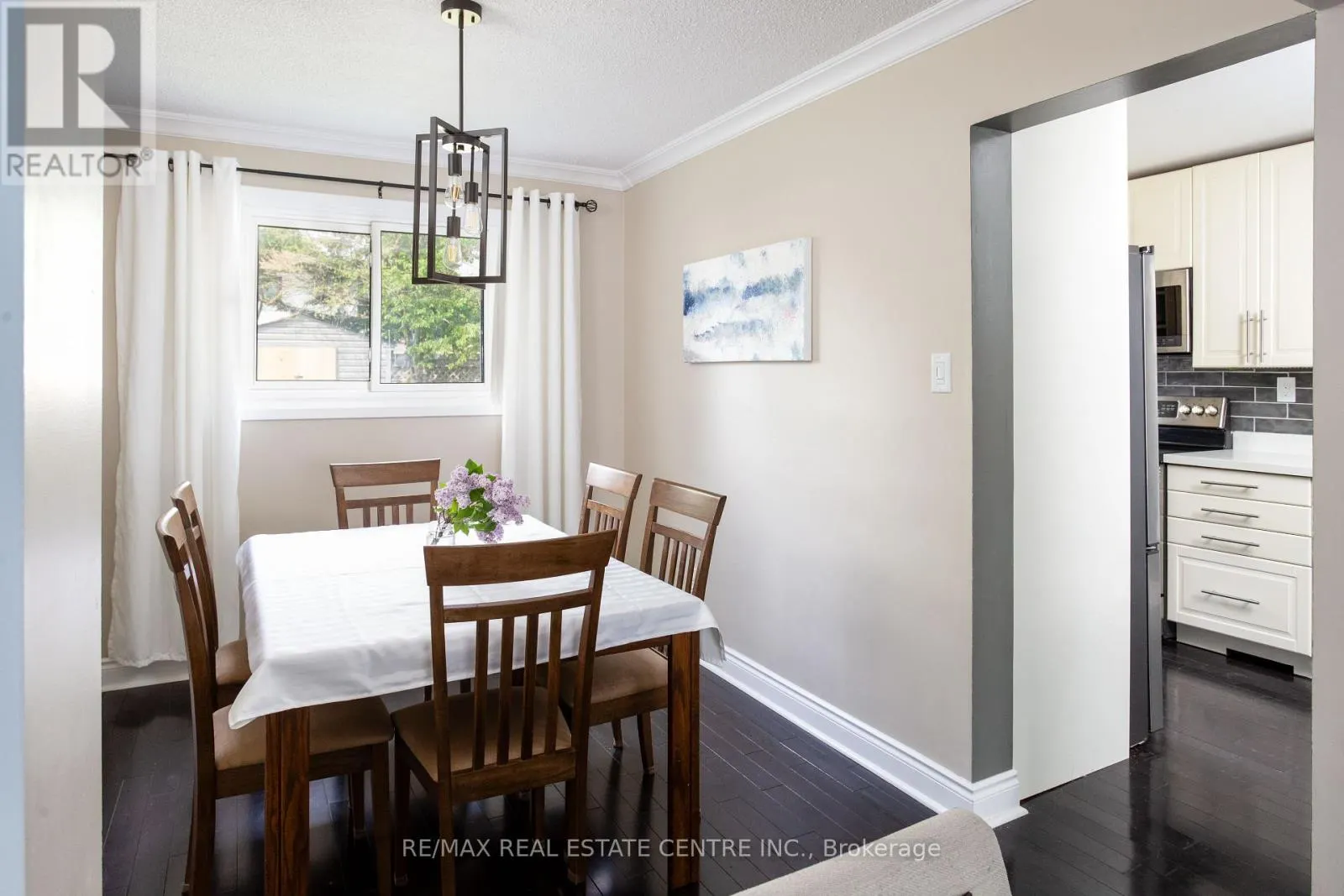 289 ARCHDEKIN DRIVE