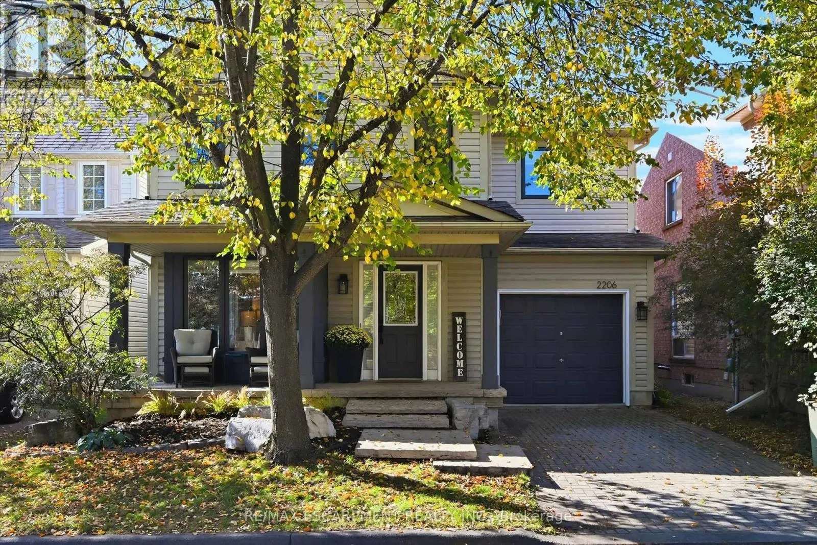2206 CASSELMAN COURT