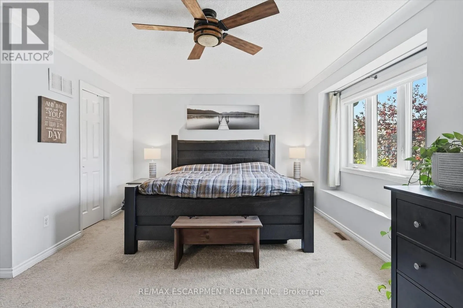 2206 CASSELMAN COURT