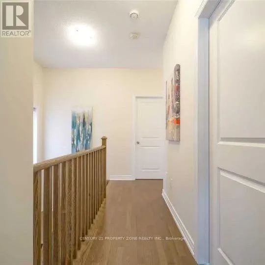 UPPER - 17 ANGELFISH ROAD