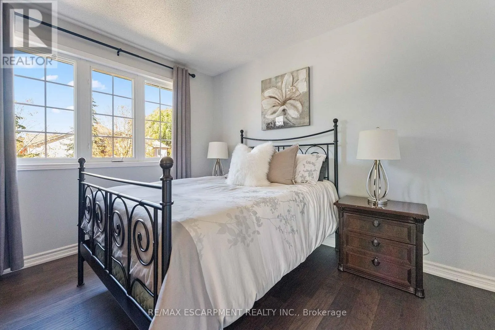 2206 GOLDEN ORCHARD TRAIL