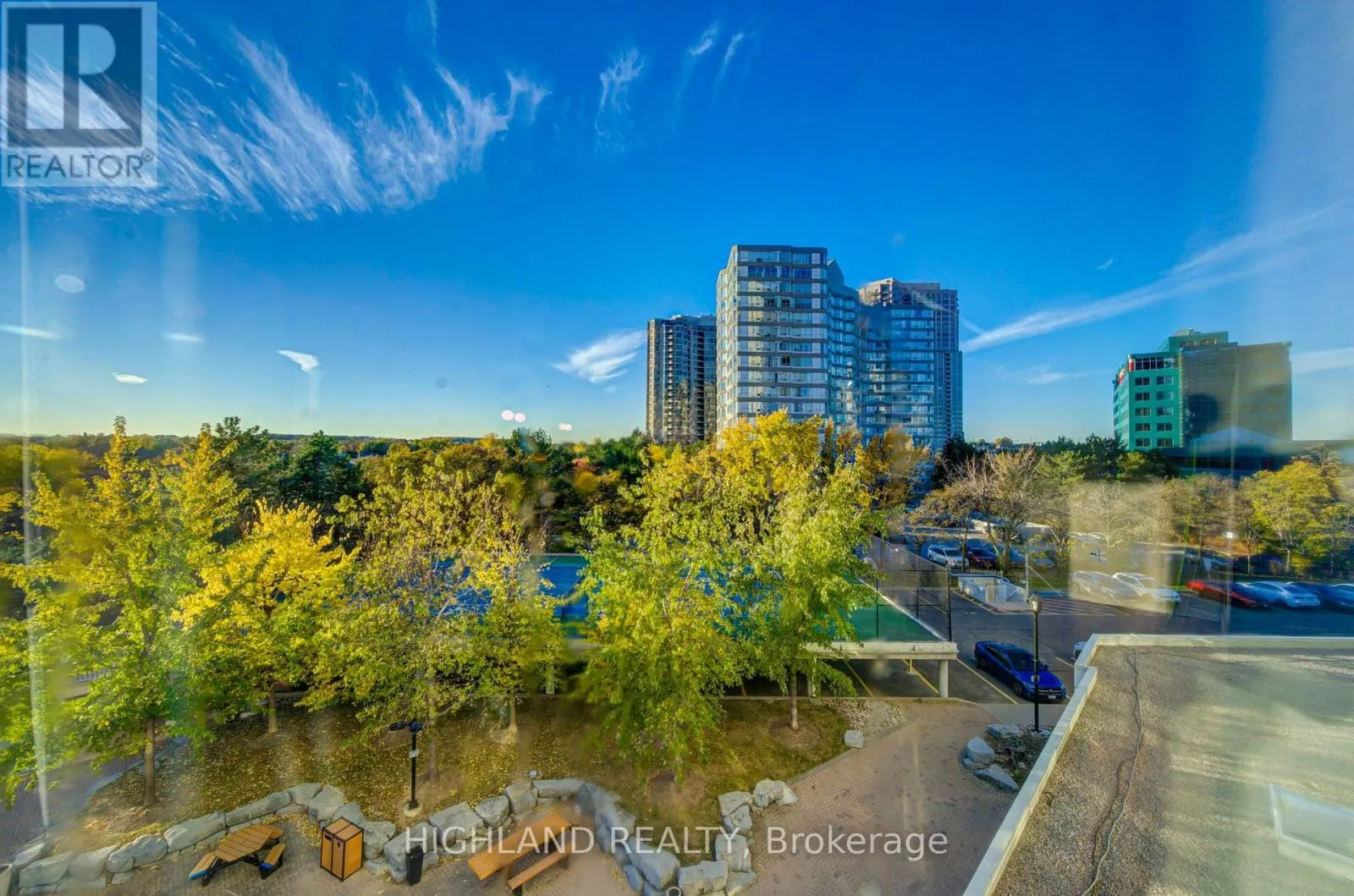 412 - 4470 TUCANA COURT