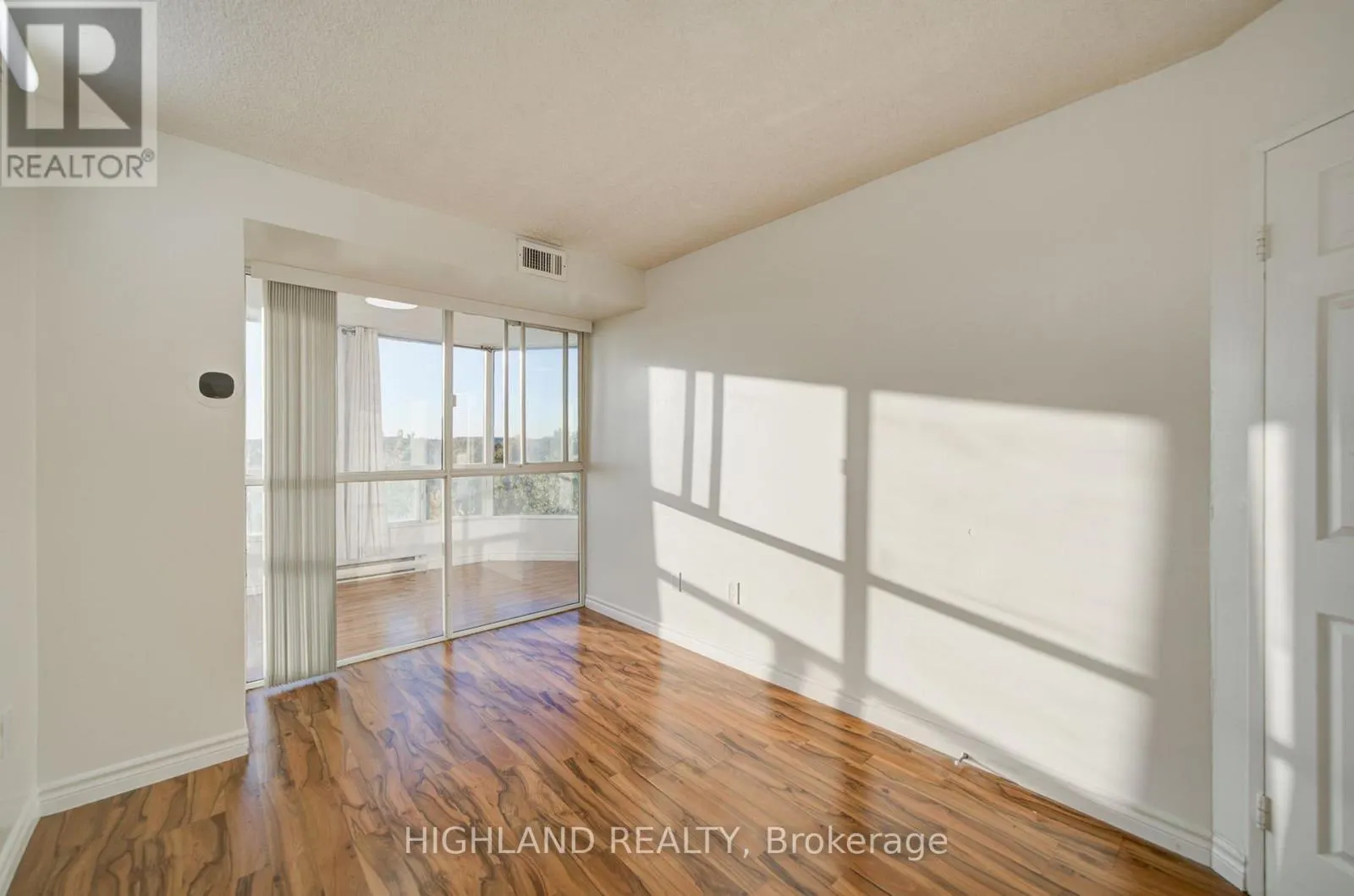 412 - 4470 TUCANA COURT