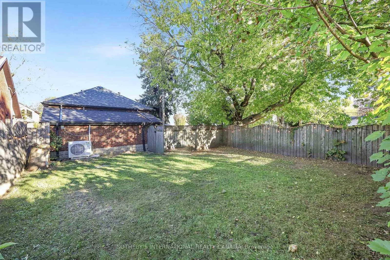 16 SMITHFIELD DRIVE