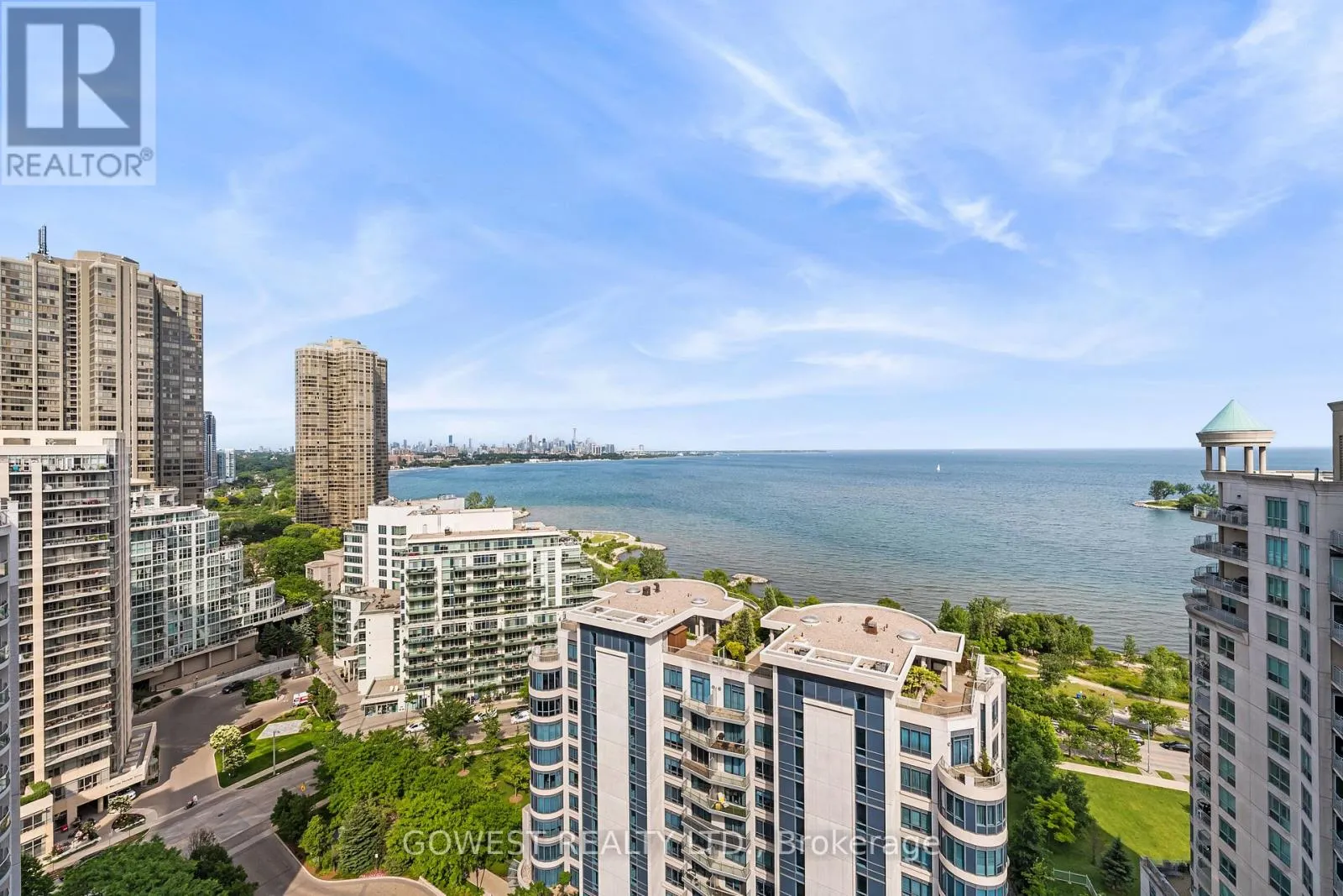 318 - 2095 LAKE SHORE BOULEVARD W