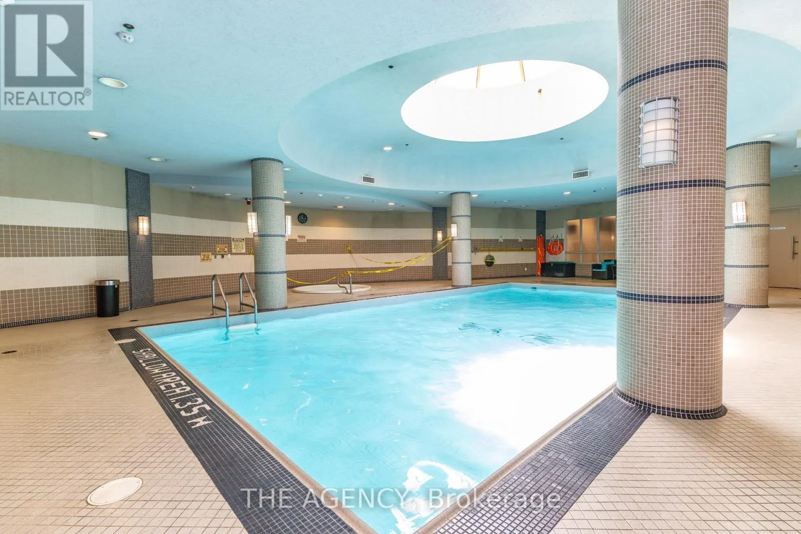 1004 - 1070 SHEPPARD AVENUE