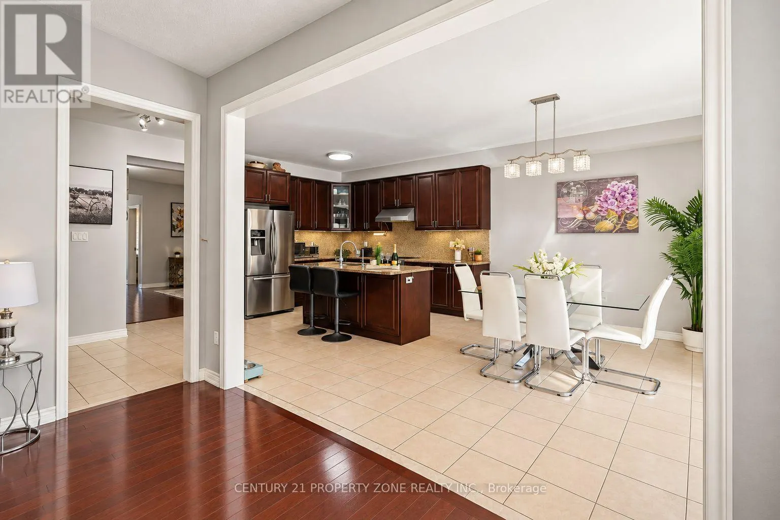 27 SLIPROCK CRESCENT