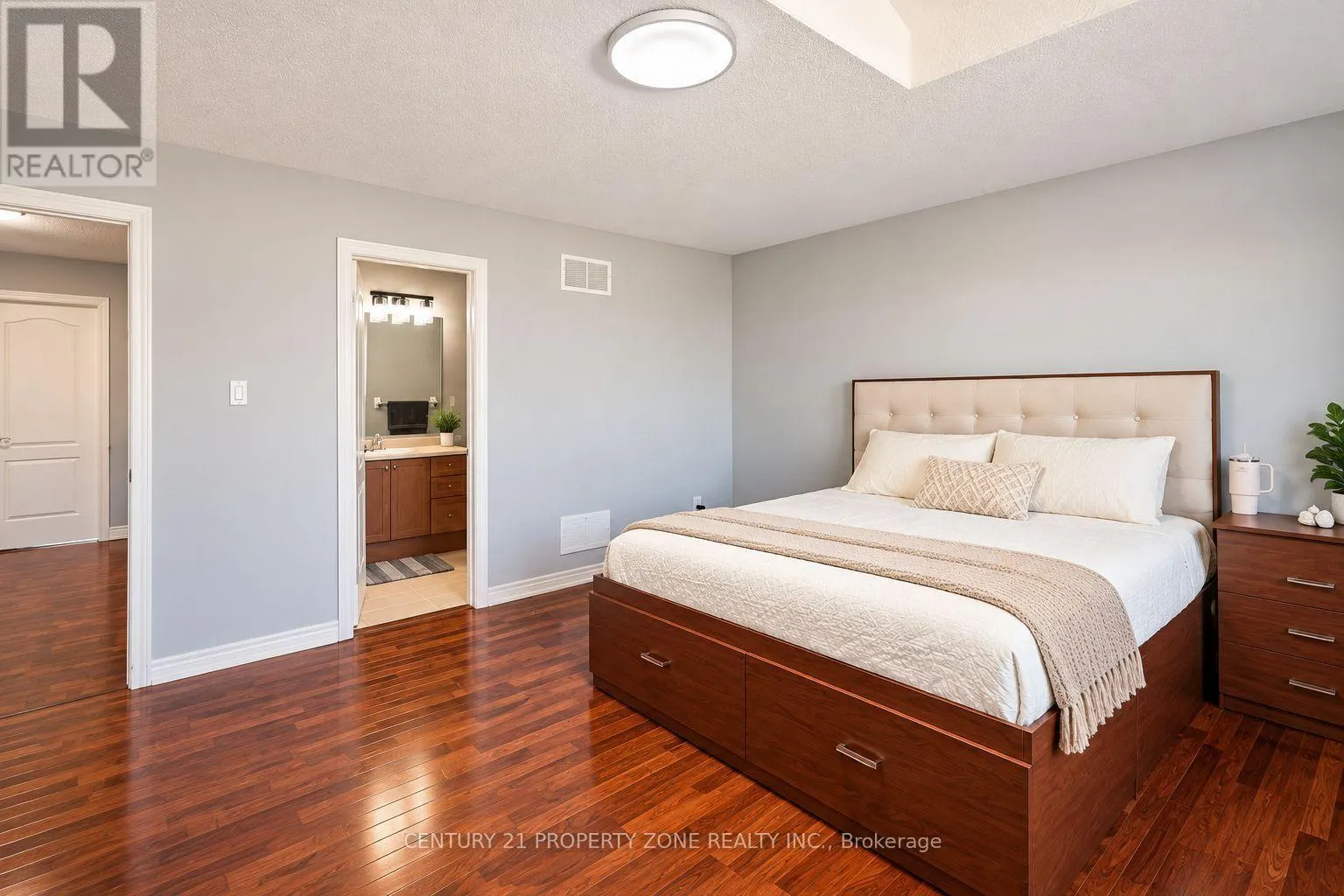 27 SLIPROCK CRESCENT