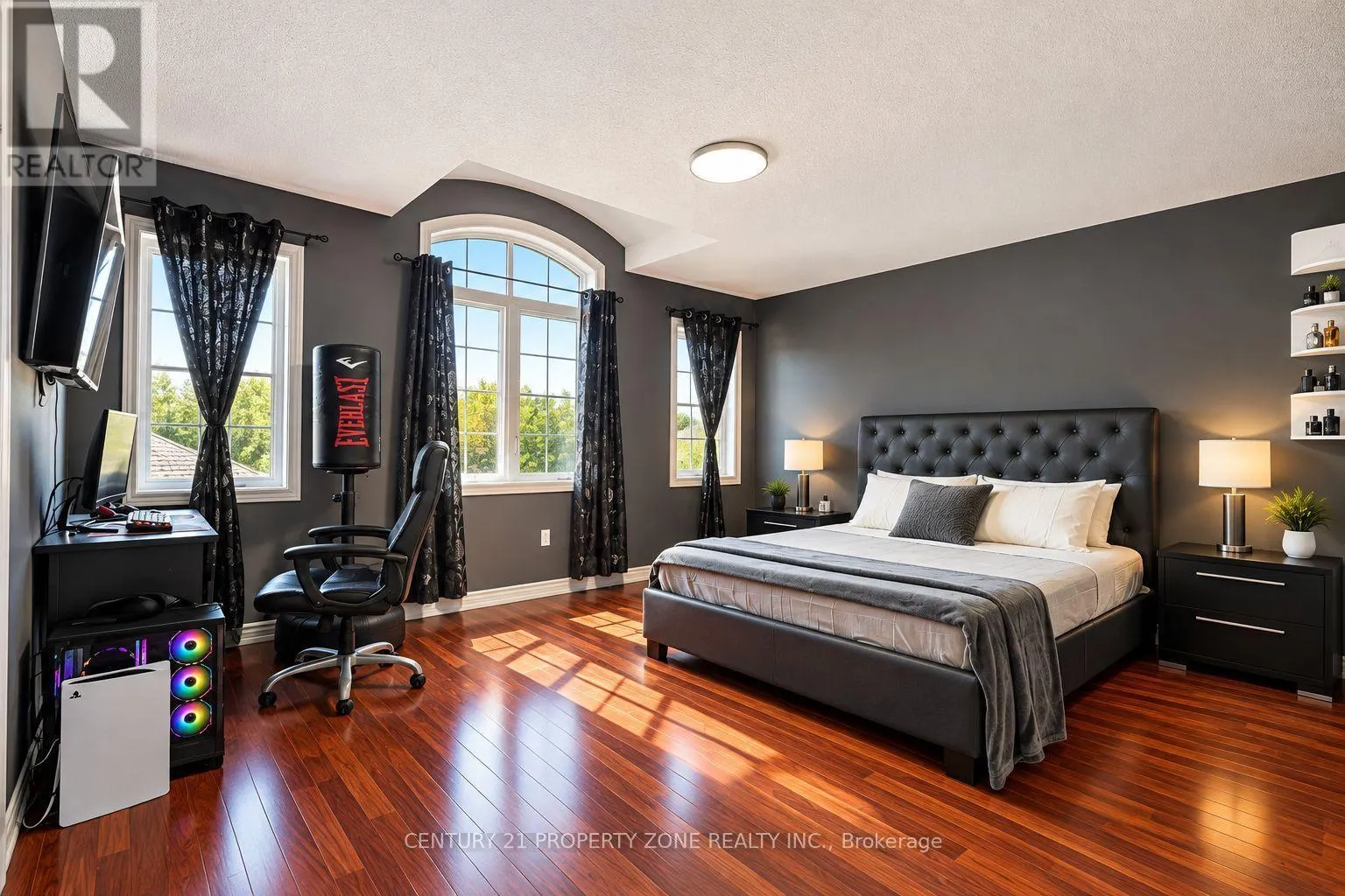 27 SLIPROCK CRESCENT