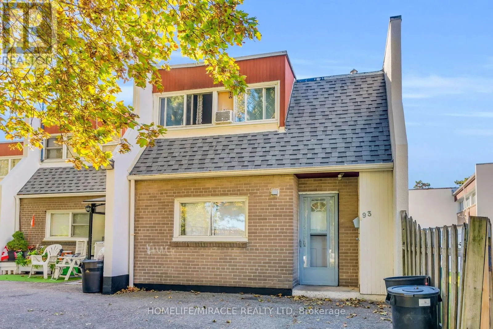93 - 2901 JANE STREET