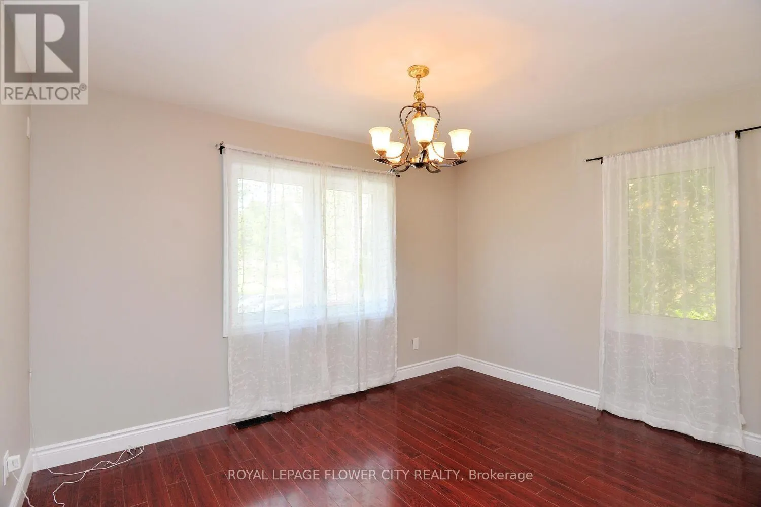 15790 MISSISSAUGA ROAD