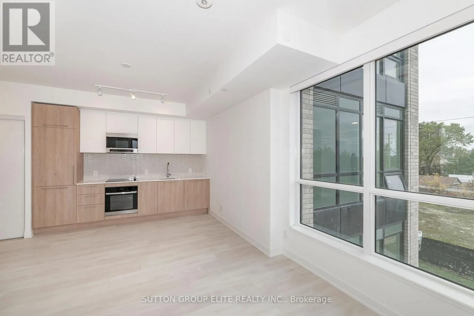 315 - 1381 LAKESHORE BOULEVARD