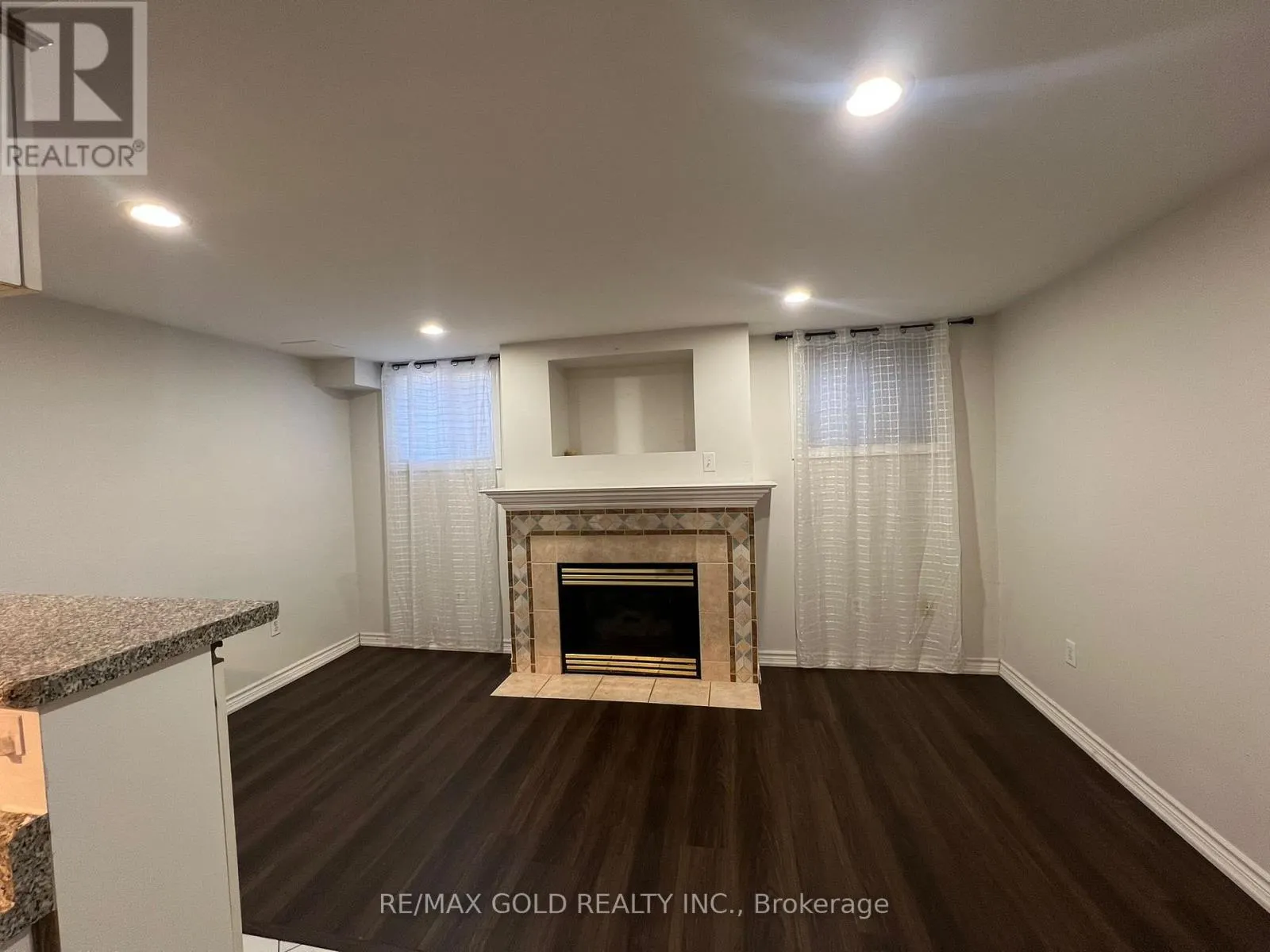 199 SUNFOREST DRIVE