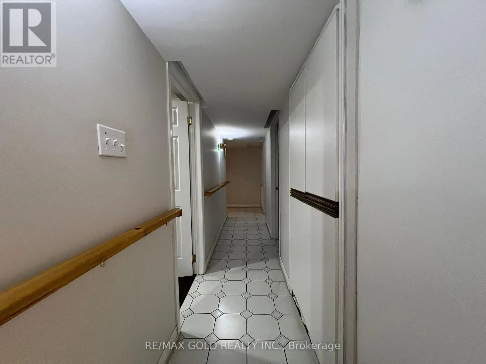 199 SUNFOREST DRIVE