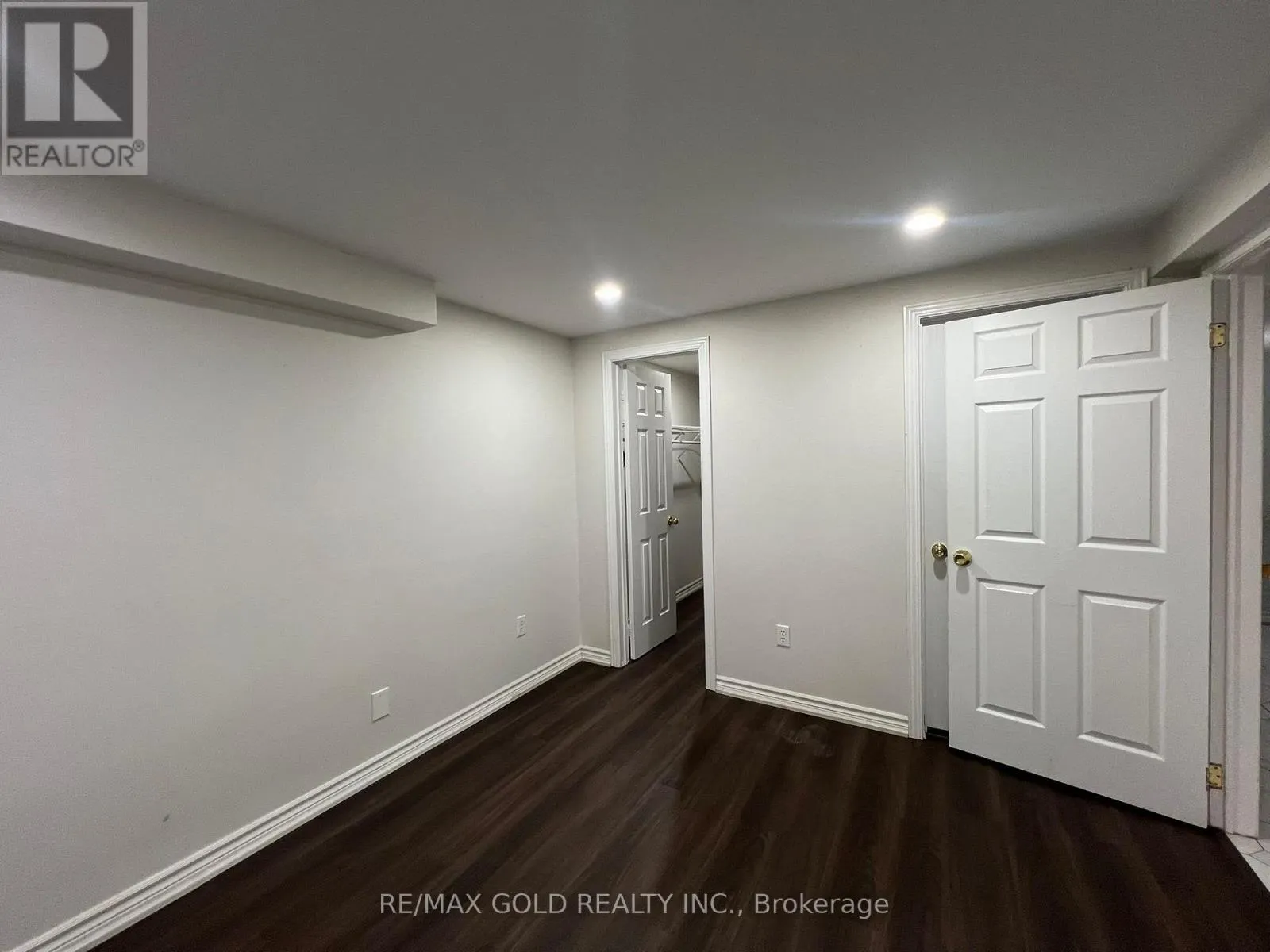 199 SUNFOREST DRIVE