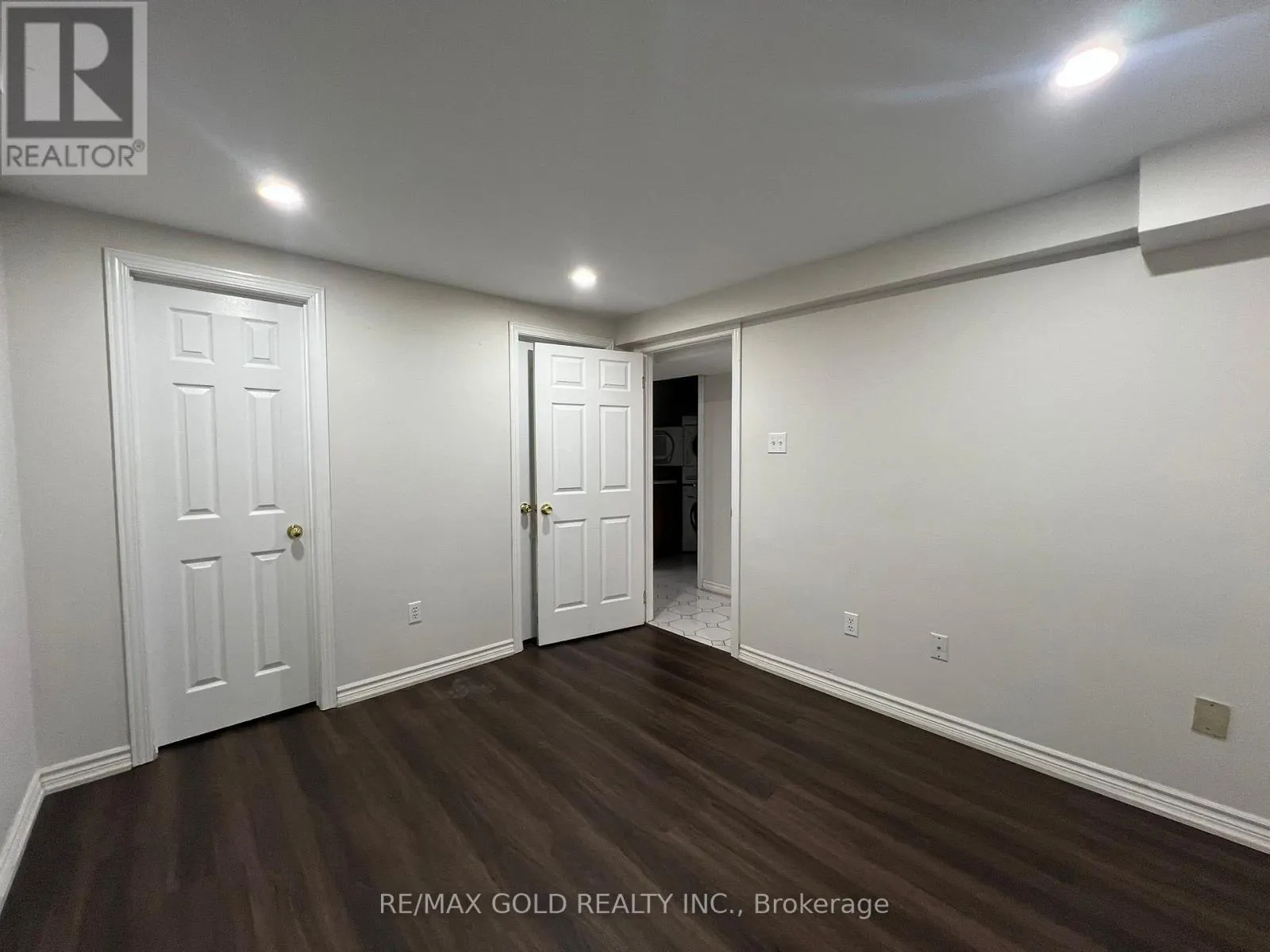 199 SUNFOREST DRIVE