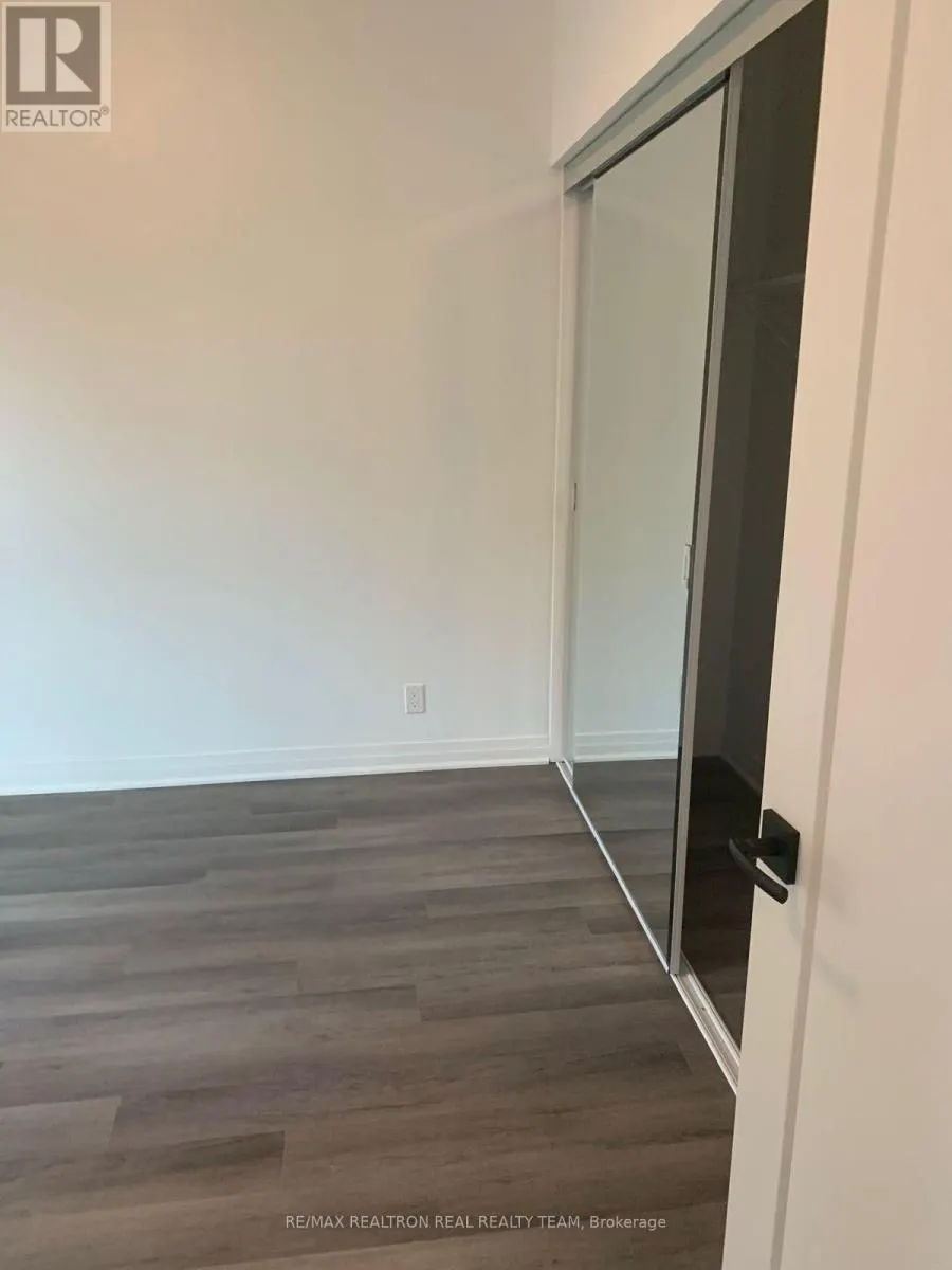 334 - 102 GROVEWOOD COMMON