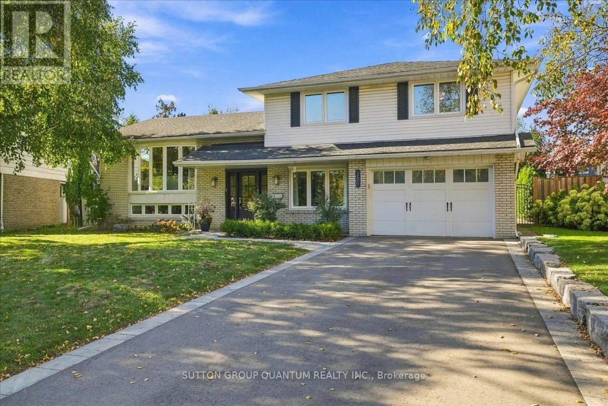 368 AURORA CRESCENT