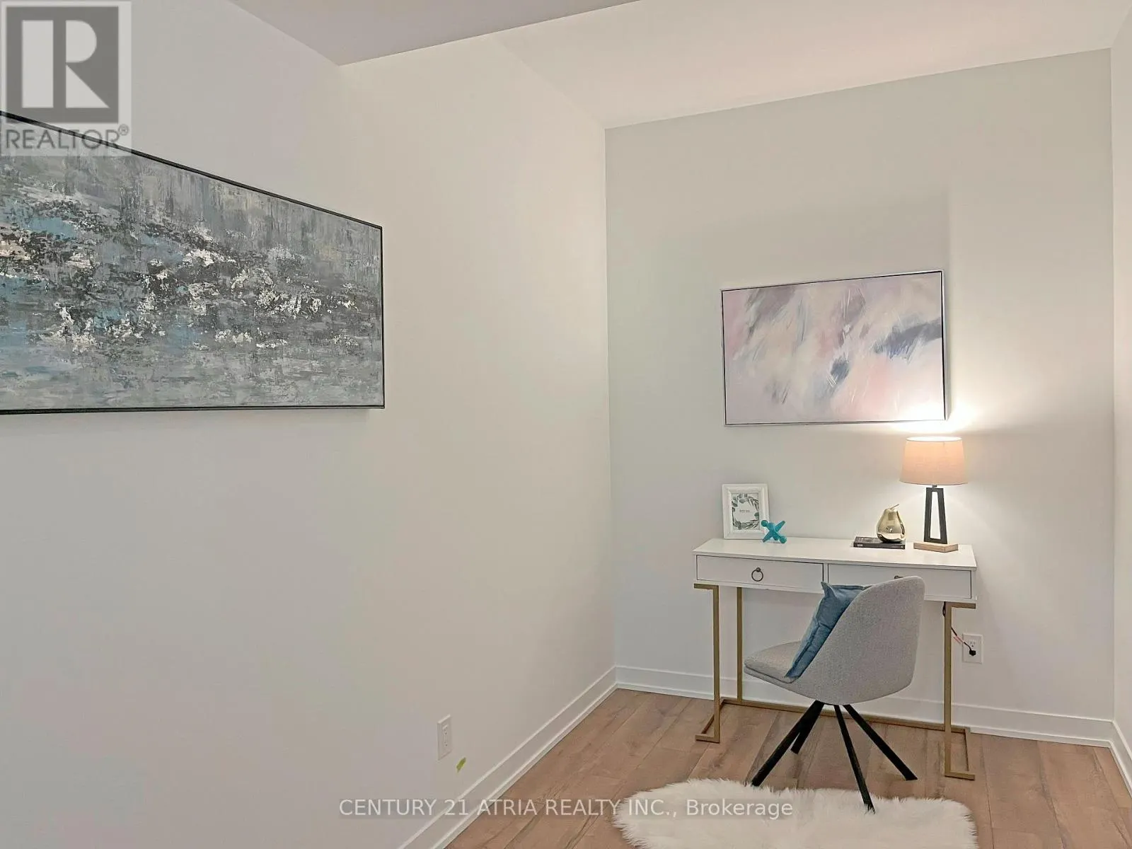 527 - 1787 ST.CLAIR AVENUE W