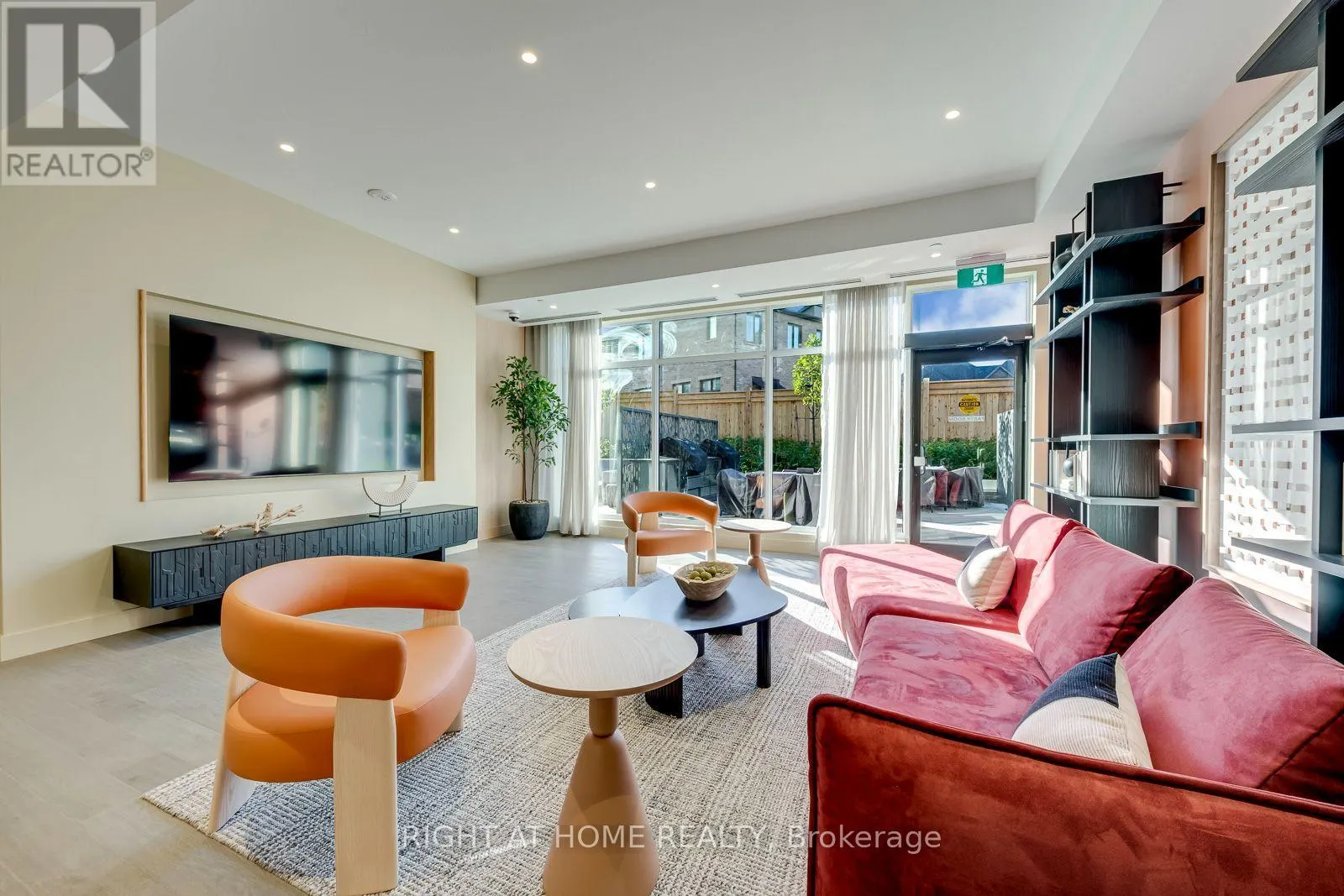 3008 WILLIAM CUTMORE BOULEVARD