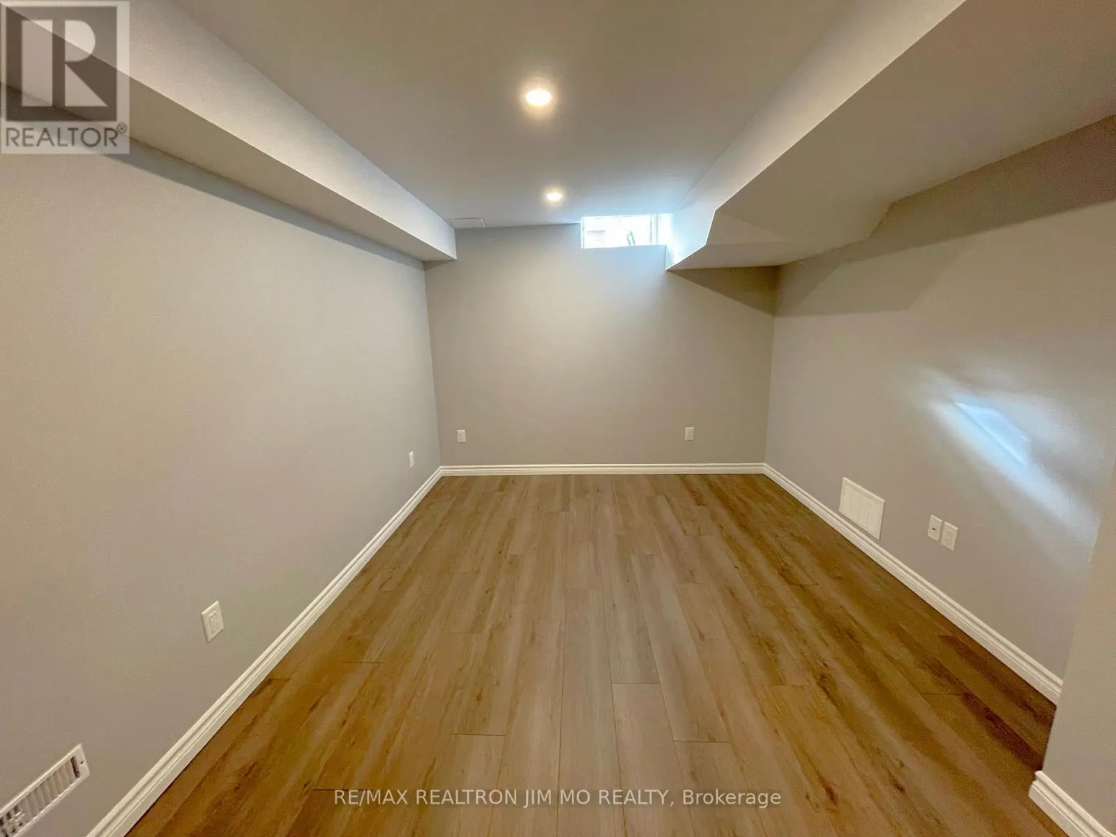 2272 HUMMINGBIRD WAY