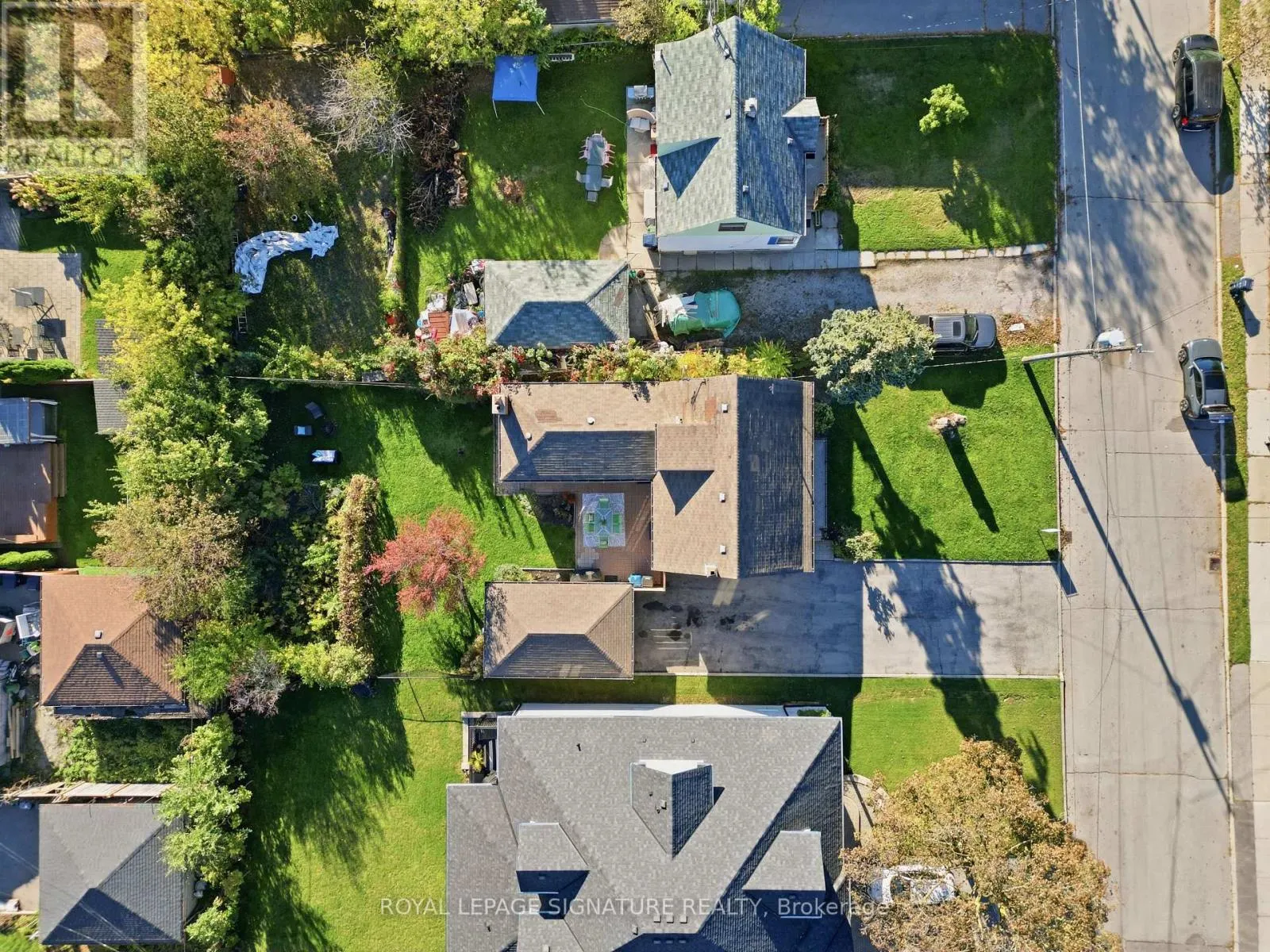 109 GLEN LONG AVENUE