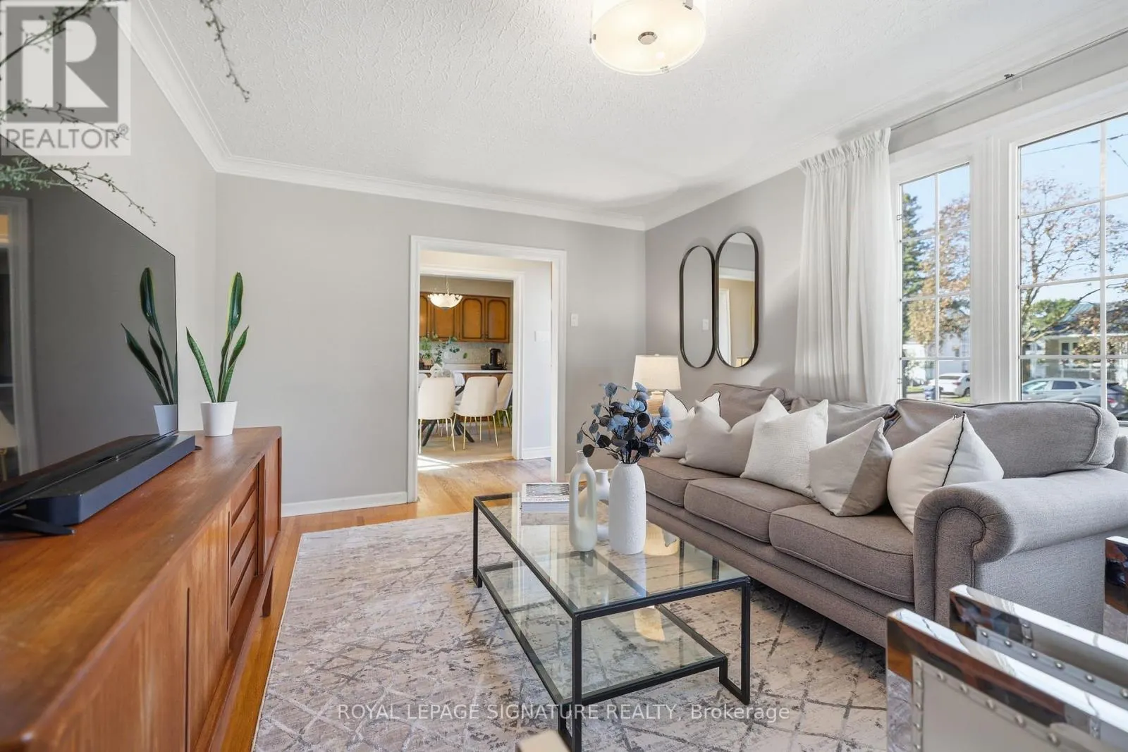 109 GLEN LONG AVENUE