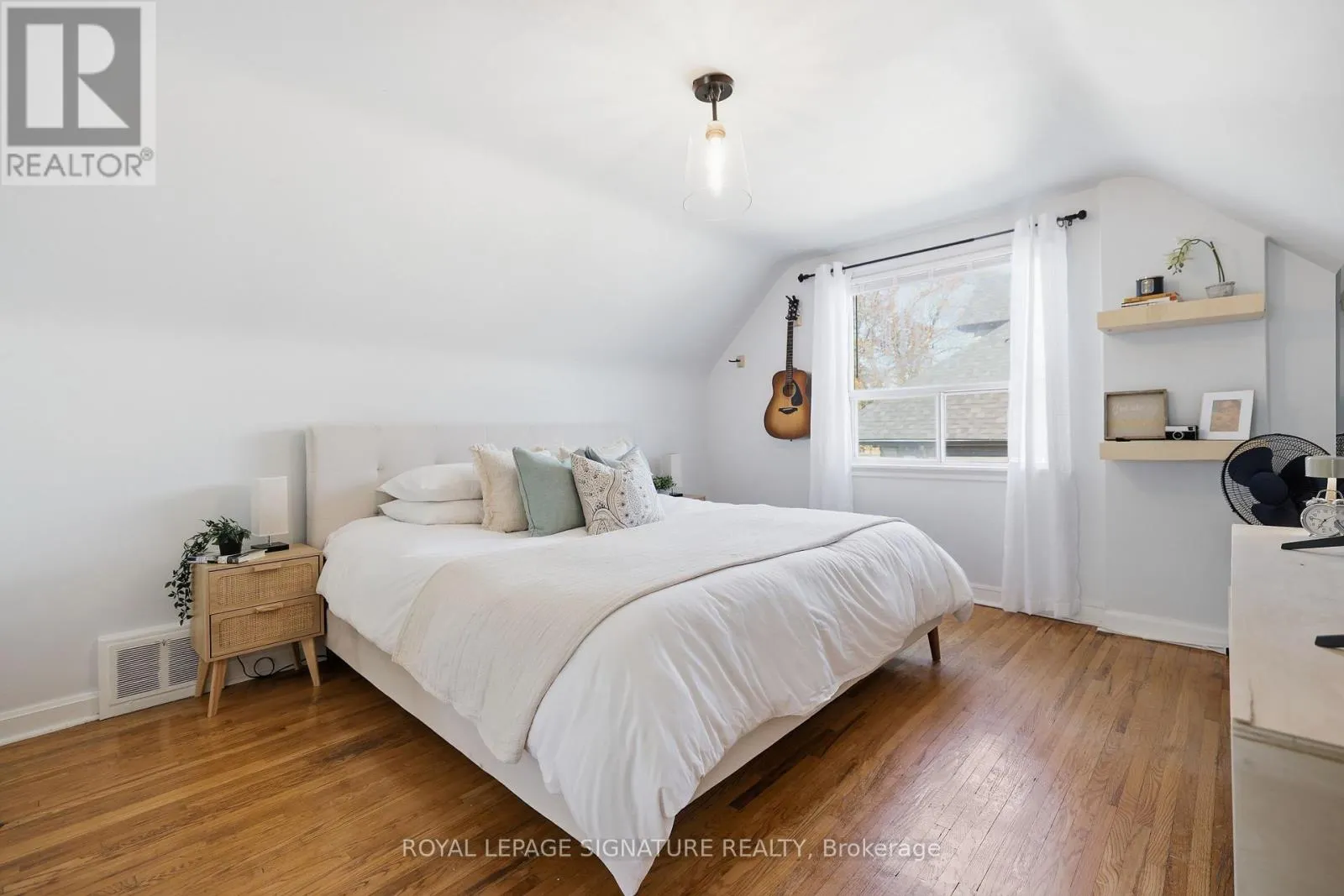 109 GLEN LONG AVENUE
