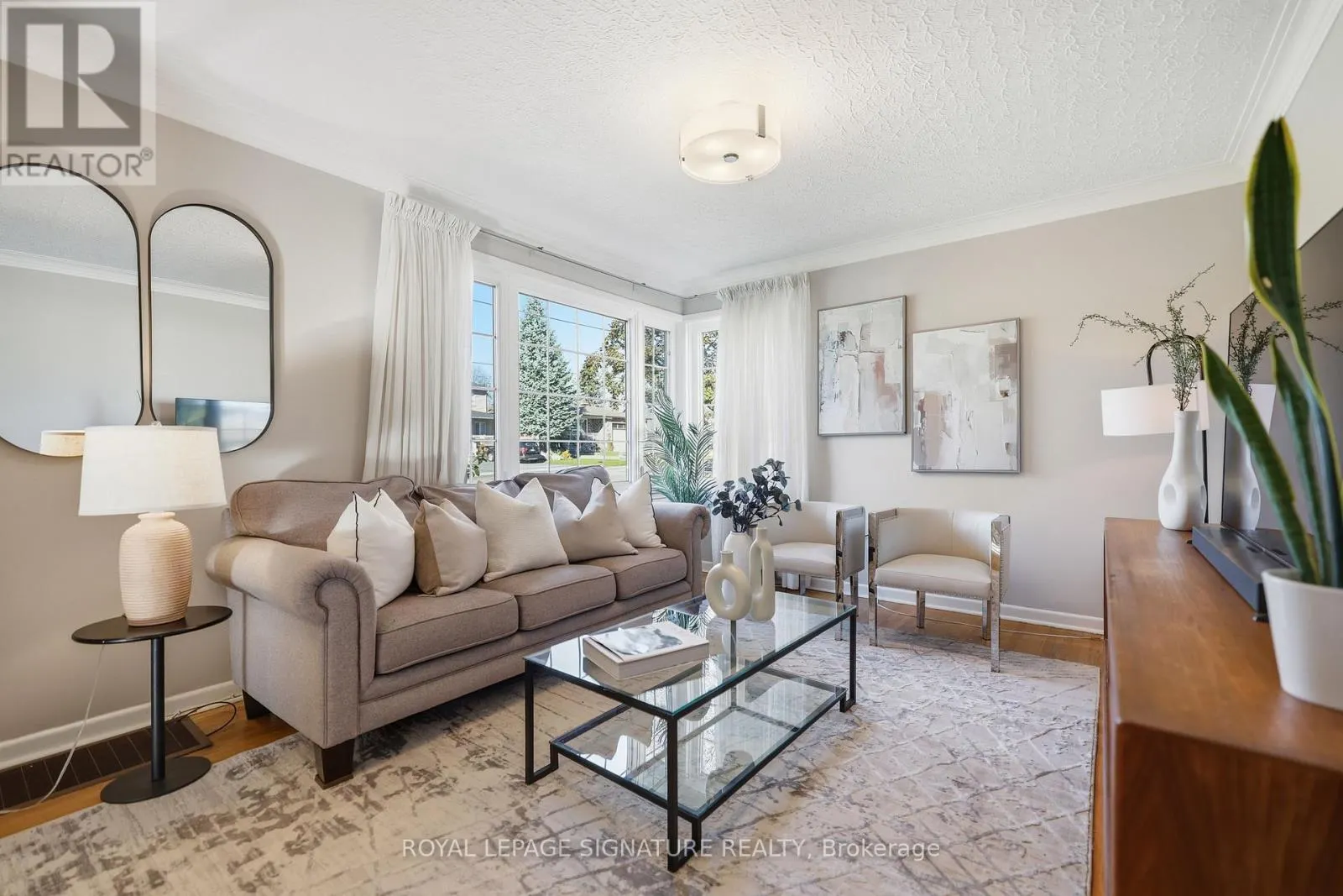 109 GLEN LONG AVENUE