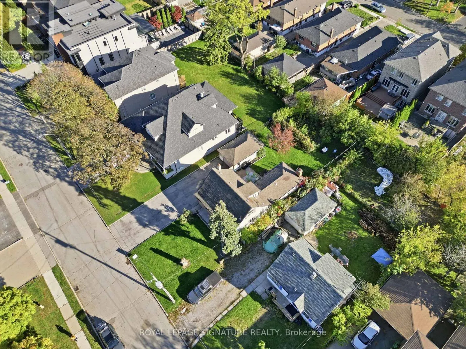 109 GLEN LONG AVENUE