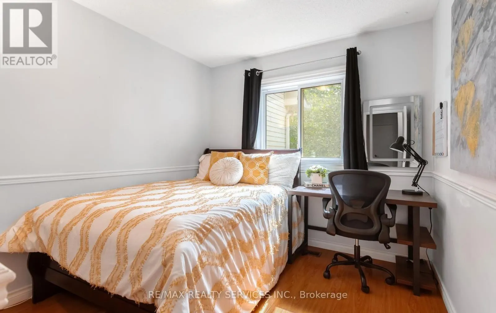 40 - 5659 GLEN ERIN DRIVE